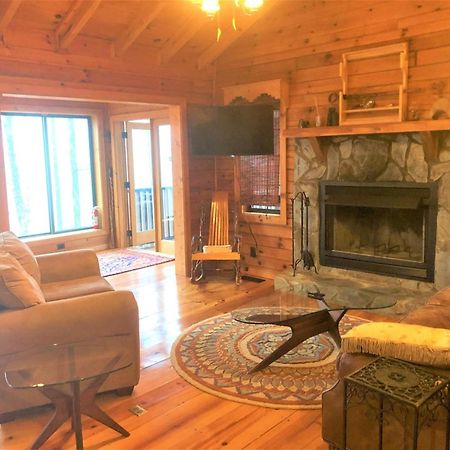 Little Bushy Head- Blue Ridge Villa Exterior foto