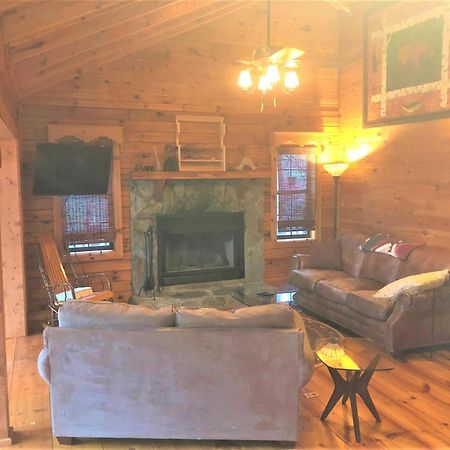 Little Bushy Head- Blue Ridge Villa Exterior foto